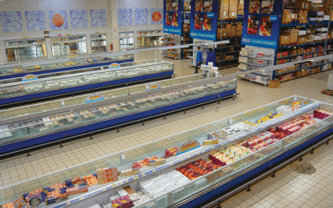 L'intérieur du magasin Eurocash