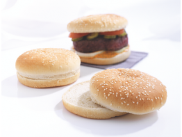 Bun's géant sésame tranché et micro-ondable pour hamburger